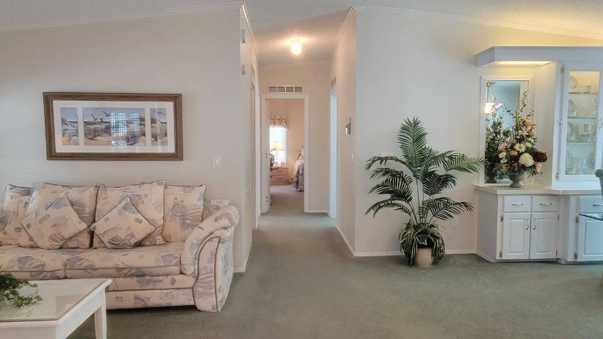 429 Osprey Place a Lake Wales, FL Mobile or Manufactured Home for Sale